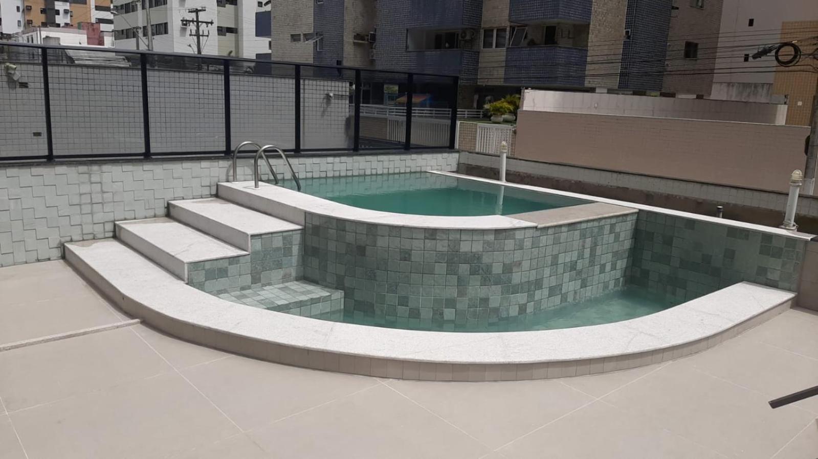 Apartamento dois quartos ponta verde próximo à orla de Maceió Exterior foto